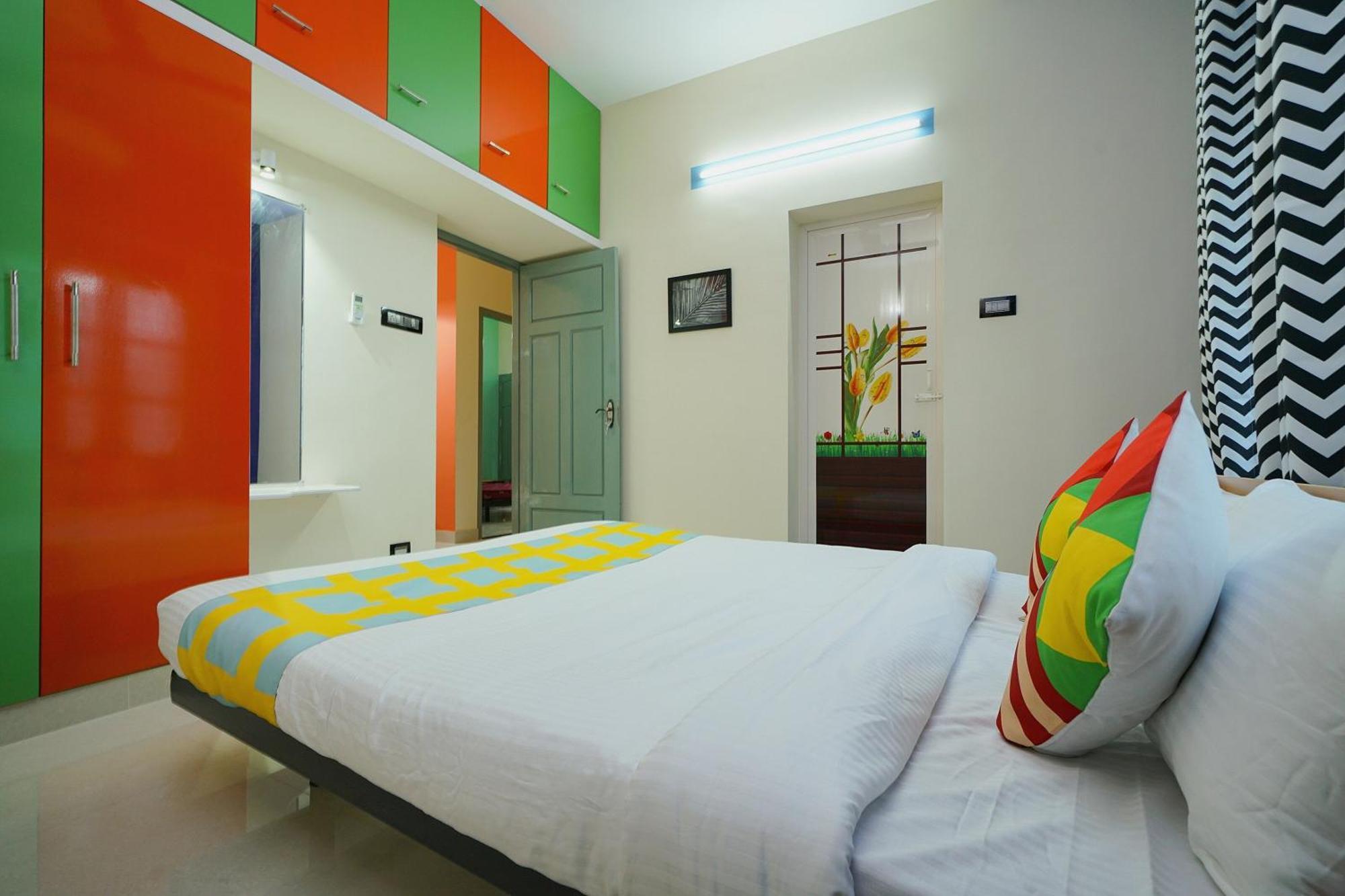 Hotel O Majestic Stays Kazhakuttam Экстерьер фото